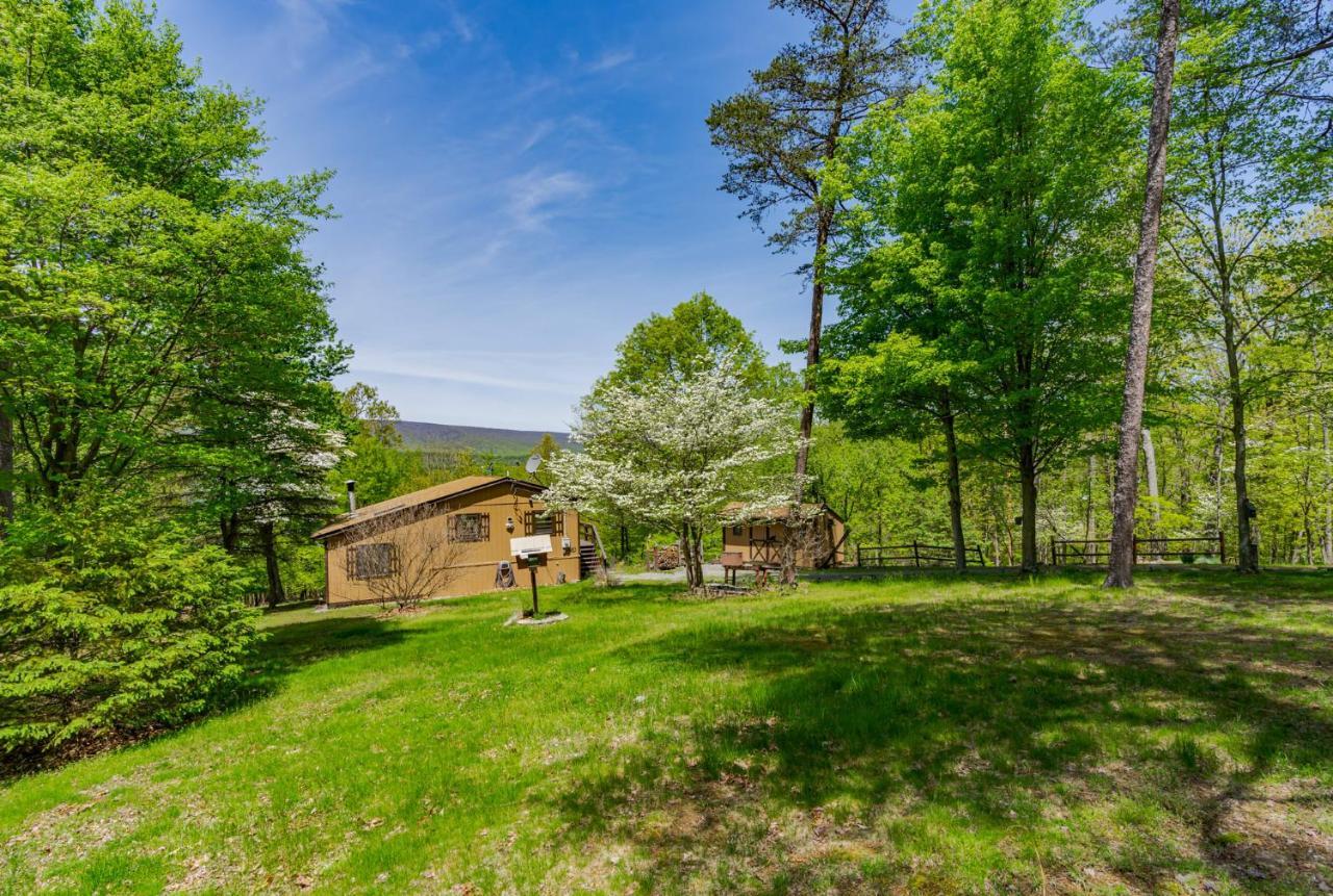 River Access Cabin With Hot Tub, Fire Pit, & Wifi! Morton Grove 외부 사진